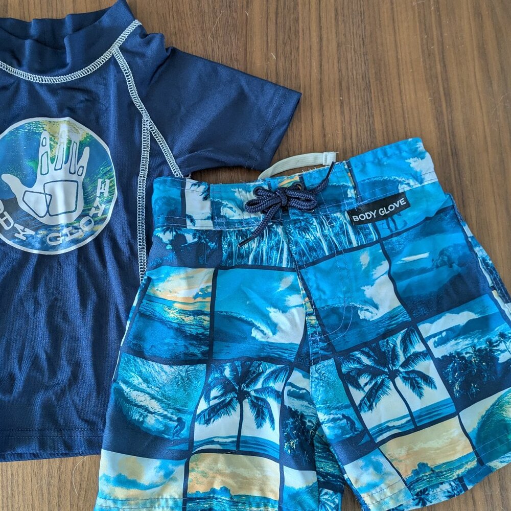 Body Glove Rash Gard and Swim Trunks Set 4T
